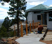 NEIL&GERALD-FRONT WALK